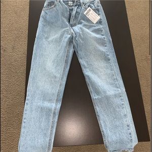 brandy melville jeans (LOOK @ DESCRIPTION)